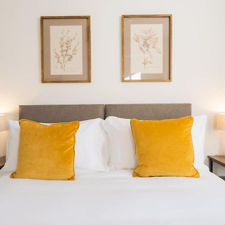 Pass The Keys Stunning 2 Bed Retreat In The Heart Of Bath Lejlighed Eksteriør billede