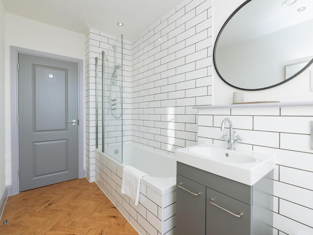 Pass The Keys Stunning 2 Bed Retreat In The Heart Of Bath Lejlighed Eksteriør billede