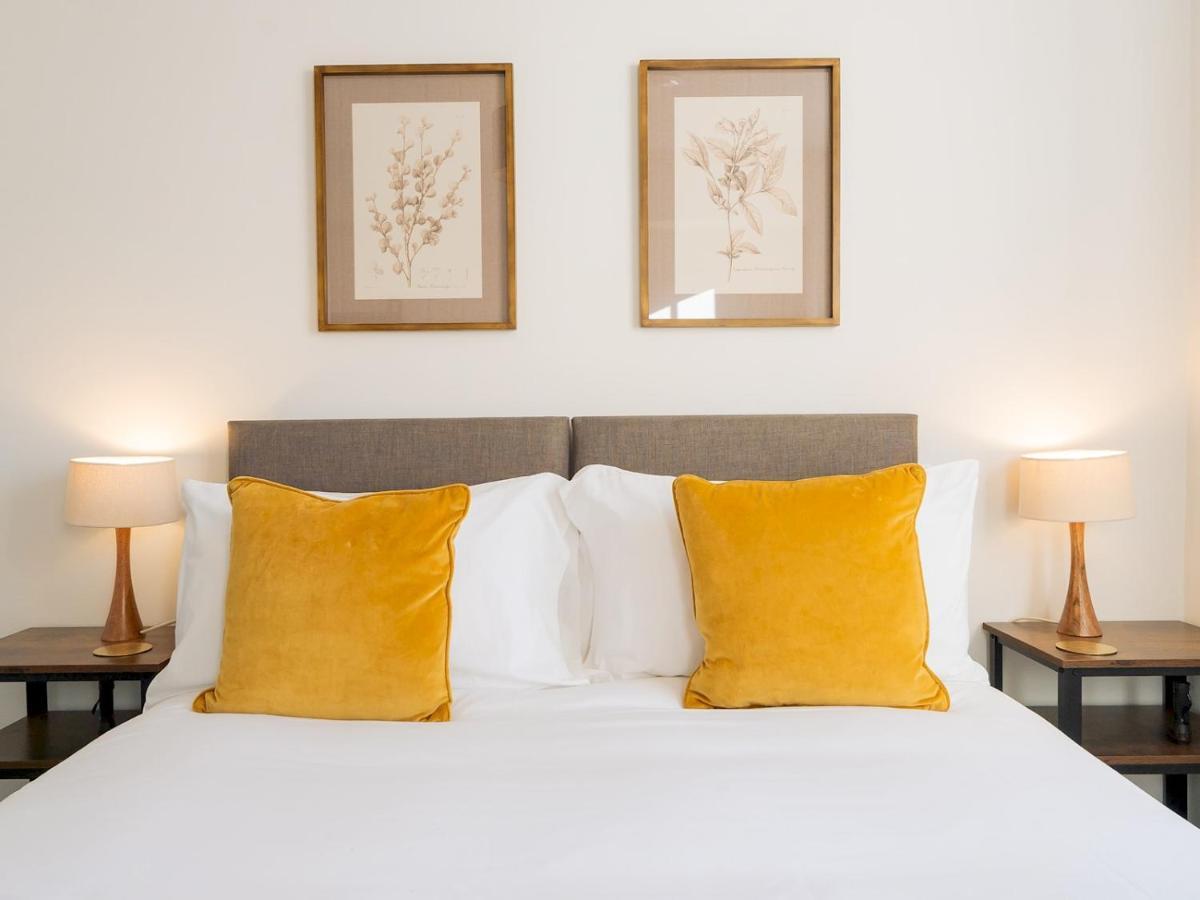Pass The Keys Stunning 2 Bed Retreat In The Heart Of Bath Lejlighed Eksteriør billede